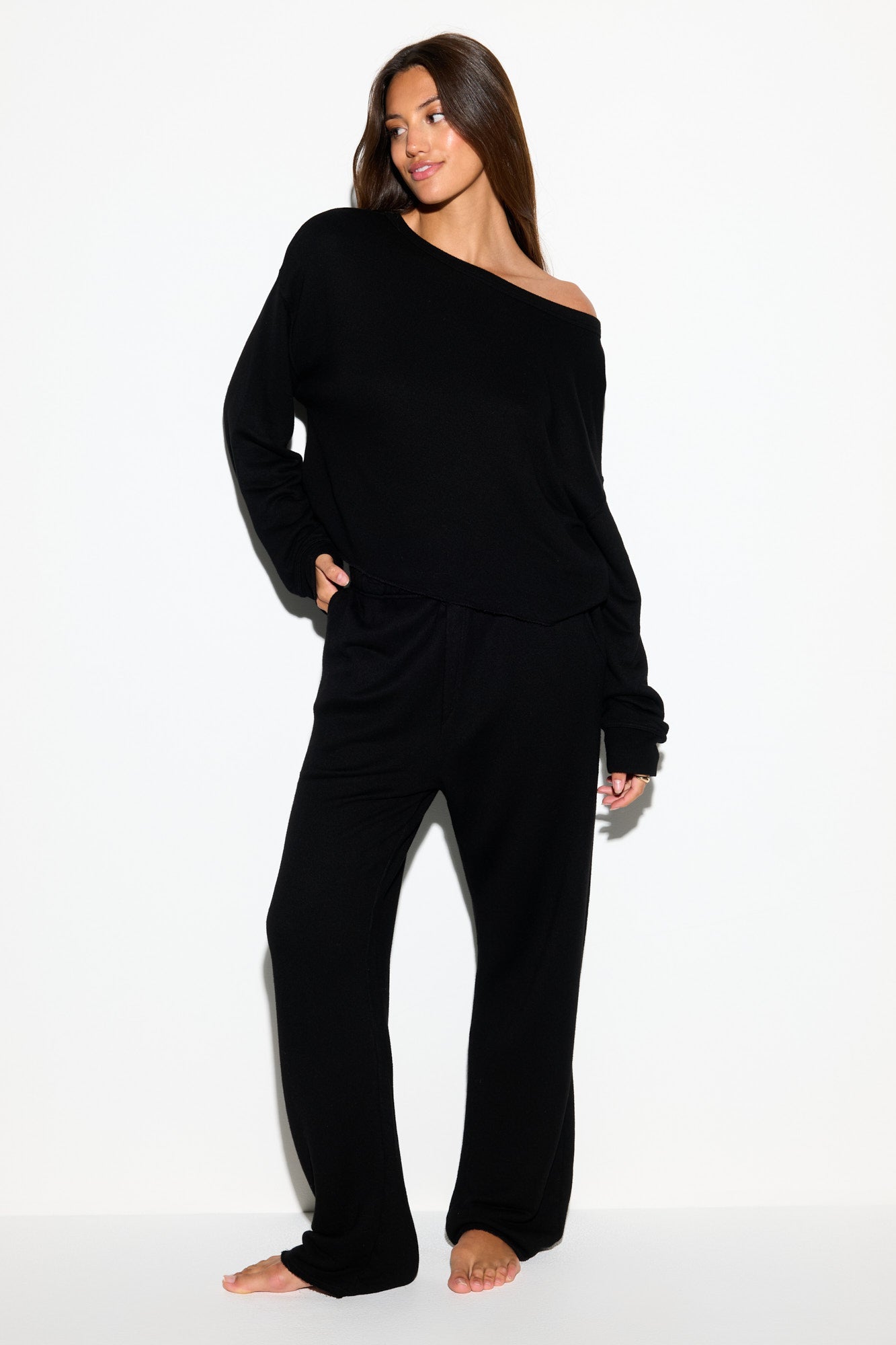 Spiritual Gangster &#39;Bella&#39; Off Shoulder Sweatshirt