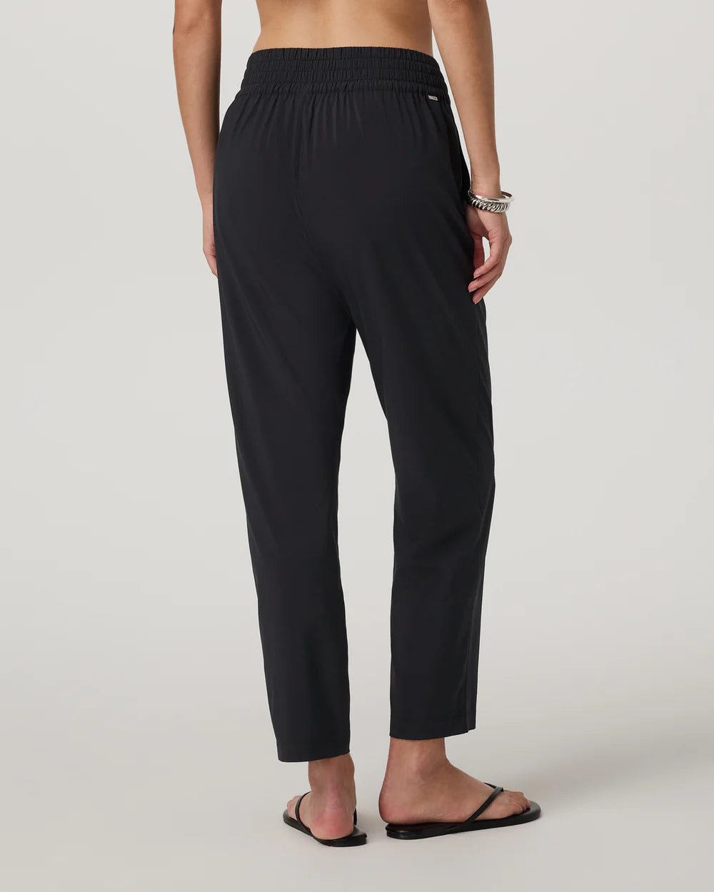 Vuori Villa Ankle Pant - Black