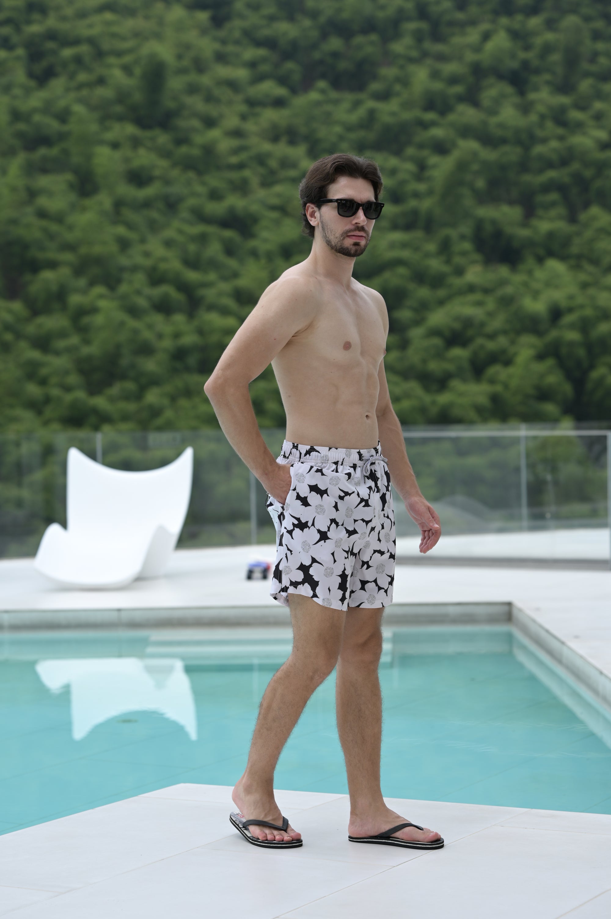 Island Haze 6“ Stretch Volley Shorts - Carney